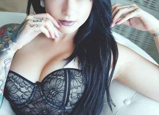 Тату модель Alessia Amoruso