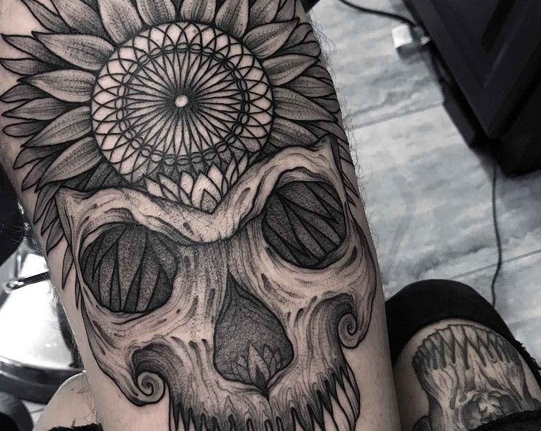 Тату мастер Саша Масюк