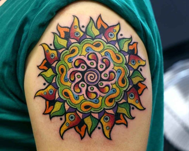 Забавный этнический стиль Жени Негры